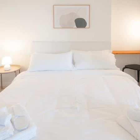 Zefiro - Saffi Design Apartments - Ambrogiohost Bologna Luaran gambar