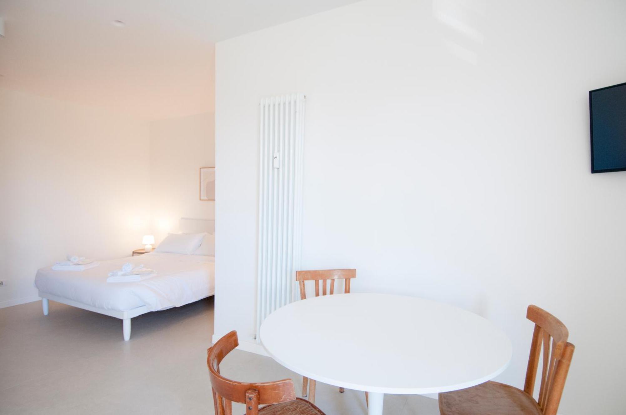 Zefiro - Saffi Design Apartments - Ambrogiohost Bologna Luaran gambar